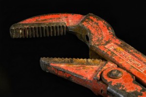 Pipe wrench in Hoofddorp